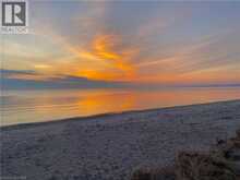971 BEACH Boulevard | Hamilton Ontario | Slide Image Fifteen