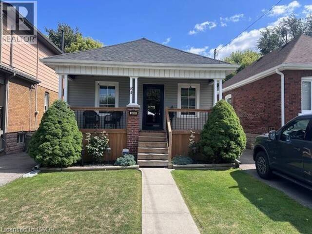 84 BARONS Avenue N Hamilton Ontario, L8H 5A4 - 3 Bedrooms Home For Sale