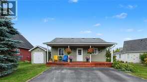 52 MADAWASKA Trail | Wasaga Beach Ontario | Slide Image One