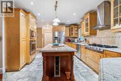 976 GARDEN Lane | Hamilton Ontario | Slide Image Seventeen