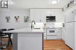 1431 WALKERS Line Unit# 301 | Burlington Ontario | Slide Image Nine