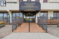 432 MAIN Street E Unit# 902 | Hamilton Ontario | Slide Image Three