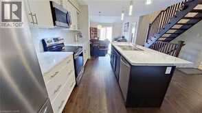 1 CHAMBERLAIN Avenue Unit# 5 | Ingersoll Ontario | Slide Image Six