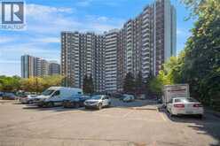 10 EDGECLIFF GOLFWAY Unit# 206 | Toronto Ontario | Slide Image Thirty-one