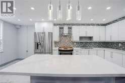 10 EDGECLIFF GOLFWAY Unit# 206 | Toronto Ontario | Slide Image Eight