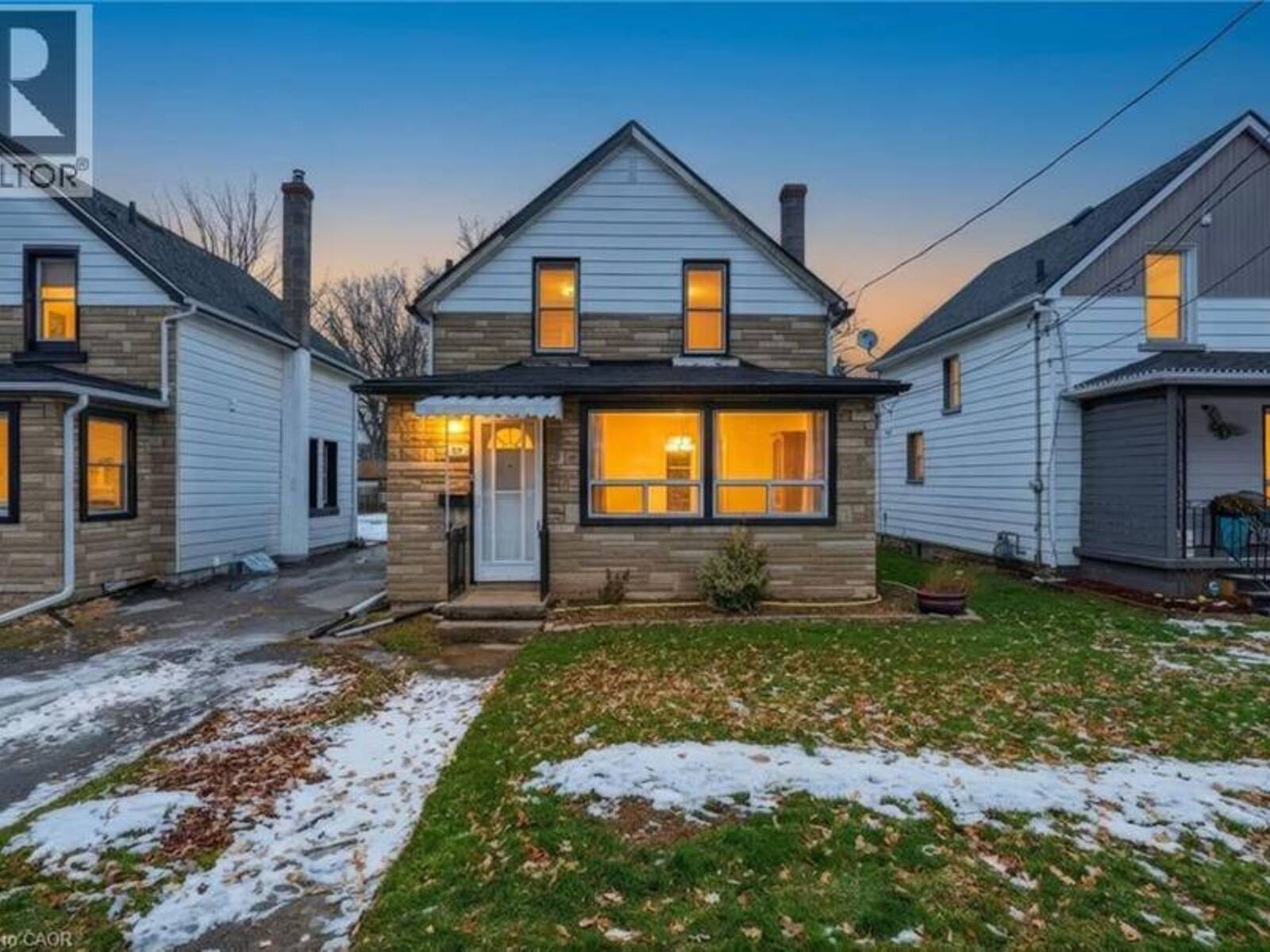 20 YORK Street, Welland, Ontario L3B 4A6