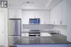 14 LYTHAM GREEN Circle Unit# 24 | Newmarket Ontario | Slide Image Eleven