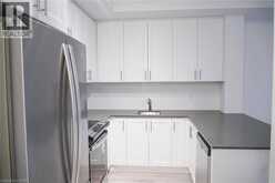 14 LYTHAM GREEN Circle Unit# 24 | Newmarket Ontario | Slide Image Twelve