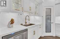 122 SHOREVIEW Place | Hamilton Ontario | Slide Image Thirteen