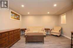 157 SILVERBIRCH Boulevard | Hamilton Ontario | Slide Image Eighteen