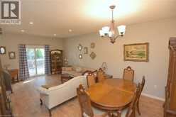 157 SILVERBIRCH Boulevard | Hamilton Ontario | Slide Image Four
