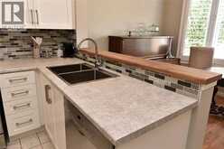 157 SILVERBIRCH Boulevard | Hamilton Ontario | Slide Image Seven