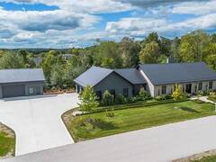 141 RUTH ANNE Place Mapleton Ontario, N0G 2K0