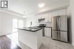 391 ATHABASCA Common | Oakville Ontario | Slide Image Nine