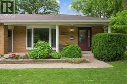 2033 SAXON Road | Oakville Ontario | Slide Image Two