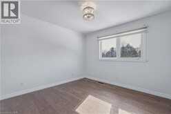 6 IRIS Court | Hamilton Ontario | Slide Image Thirty-one