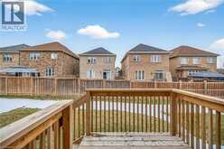 12 SHADY OAKS Trail | Hamilton Ontario | Slide Image Forty-seven