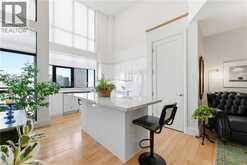 112 KING Street E Unit# PH4 | Hamilton Ontario | Slide Image Twelve