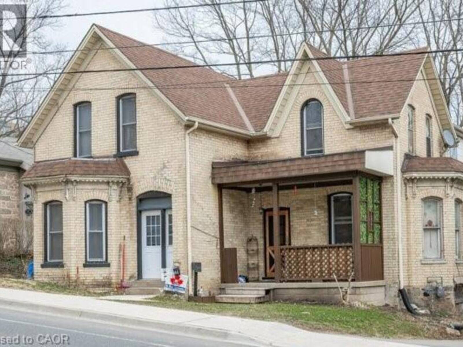 163 FOUNTAIN Street N, Cambridge, Ontario N3H 1H7