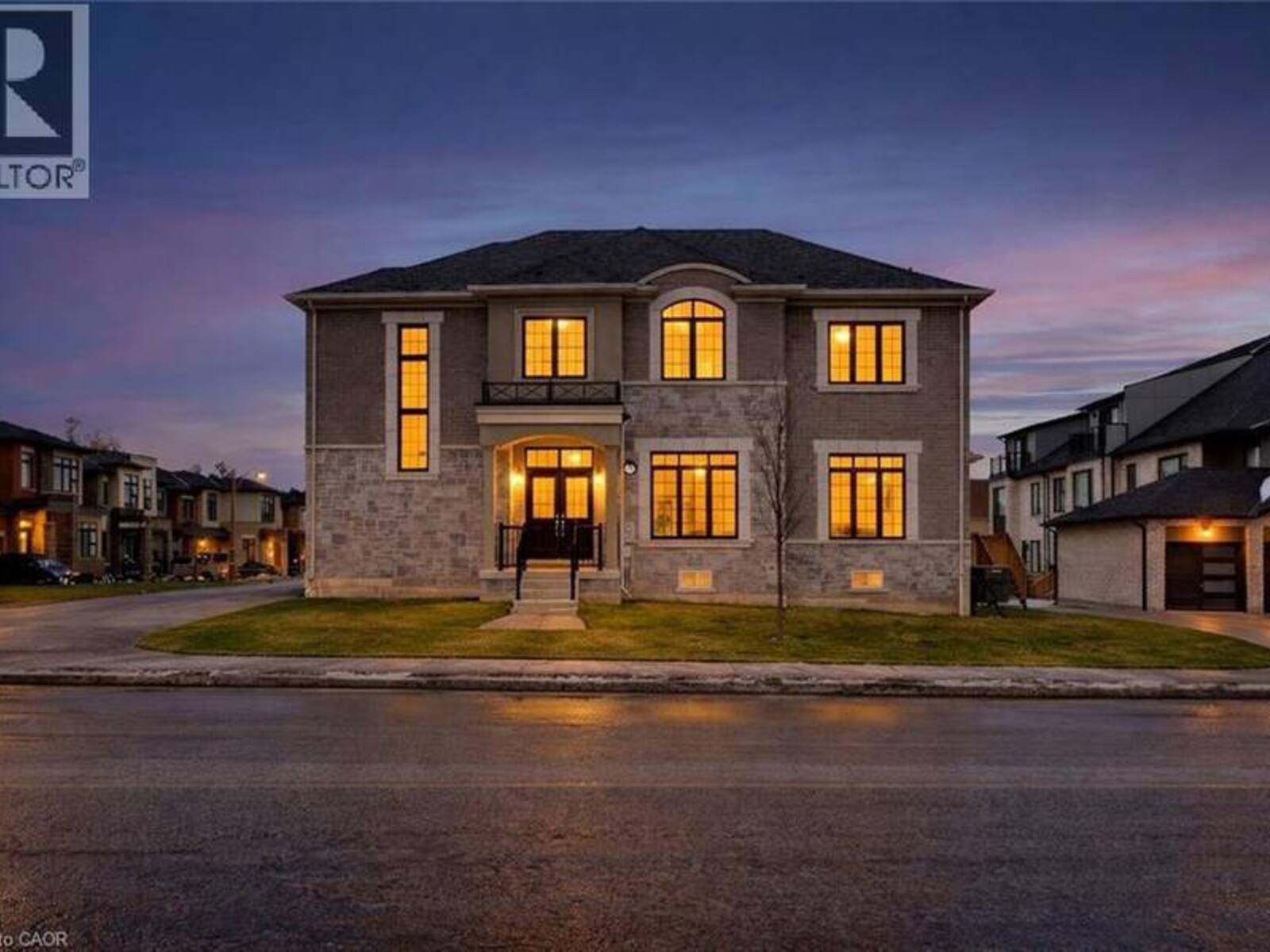 132 SETTLERS Road E, Oakville, Ontario L6H 0Y3