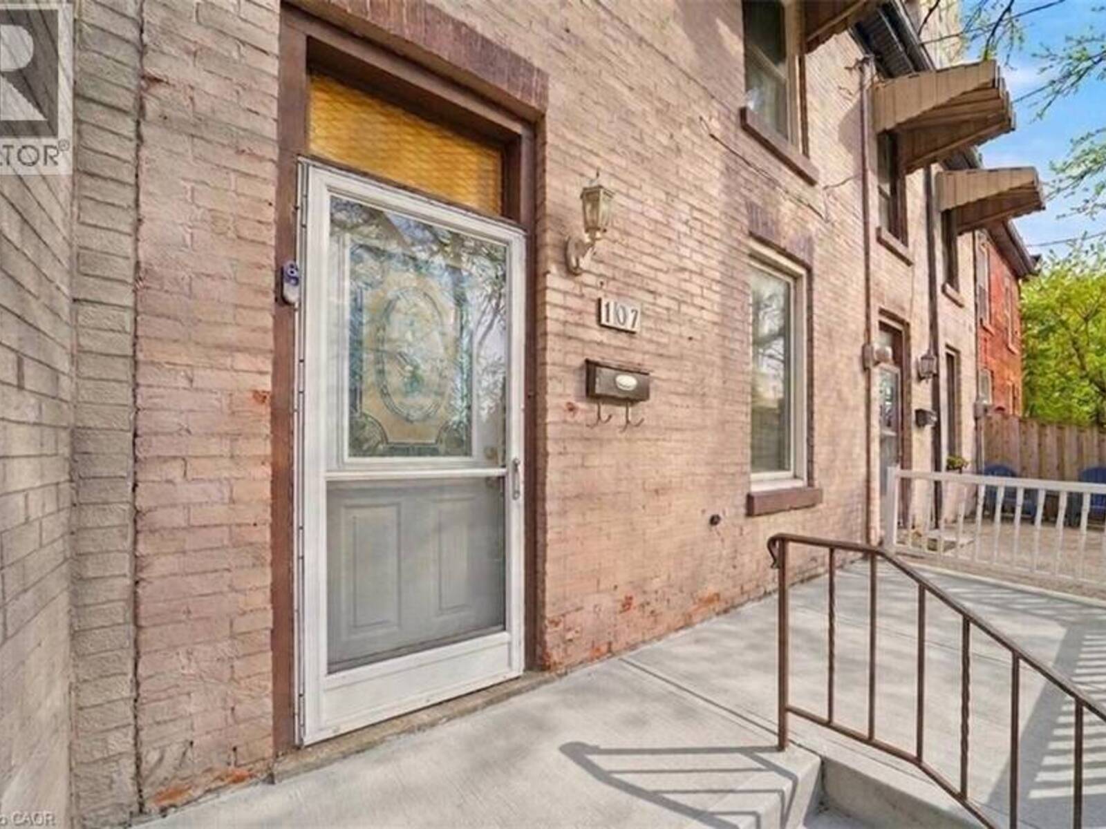 107 QUEEN Street S, Hamilton, Ontario L8P 3R9