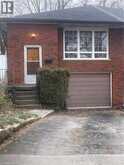 24 YEOVILLE Court | Hamilton Ontario | Slide Image One