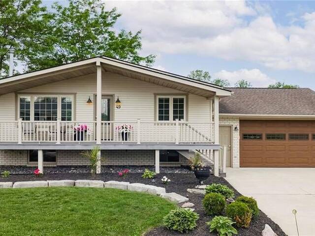 49 GILL Road Grand Bend Ontario, N0M 1T0 - 4 Bedrooms Waterfront Home For sale