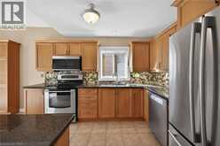 76 ABBOTSFORD Trail | Hamilton Ontario | Slide Image Ten