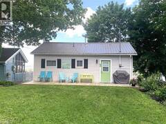 43 BUCKS Park Port Dover Ontario, N0A 1N0