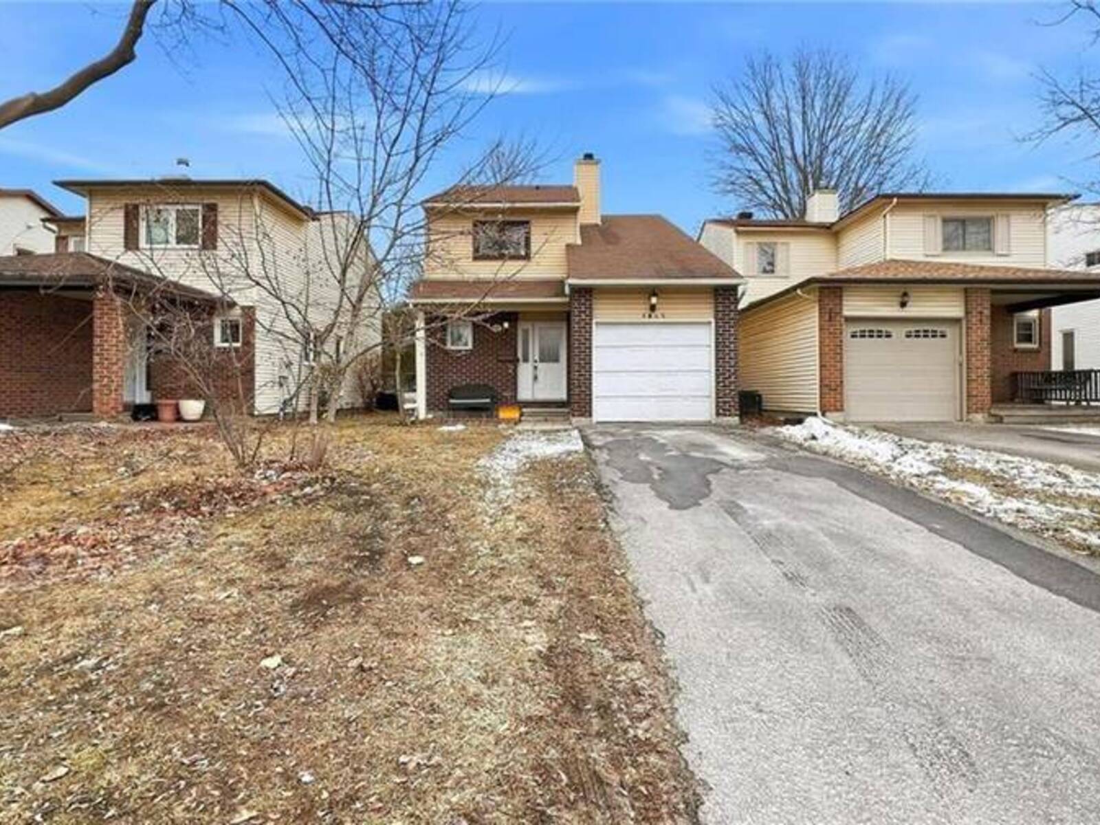 1445 GAULTOIS Avenue, Ottawa, Ontario K1C 3G7
