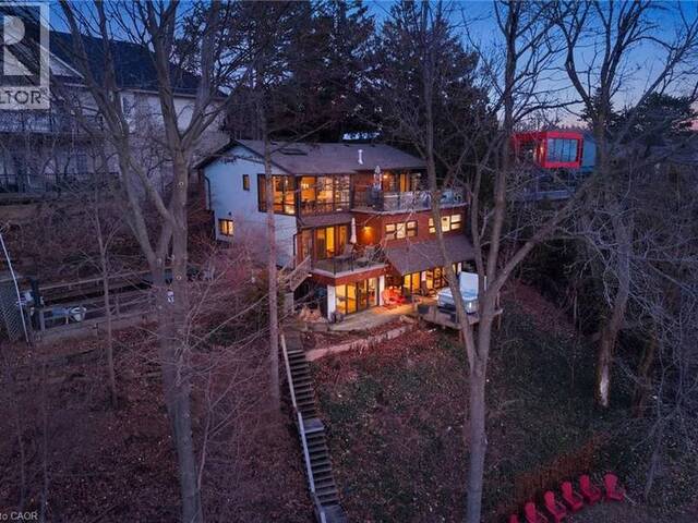 868 DANFORTH Place Burlington Ontario, L7T 1S2 - 5 Bedrooms Waterfront Home For sale