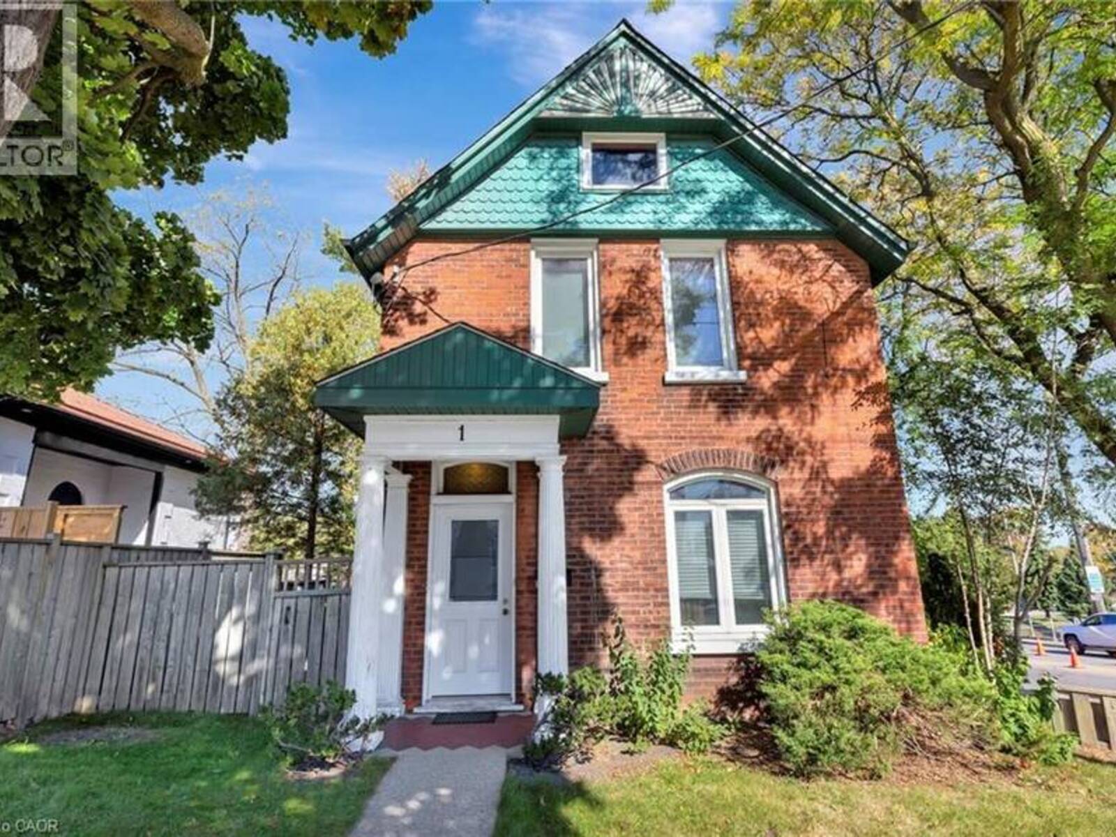 1 TERRACE HILL Street, Brantford, Ontario N3R 1E8
