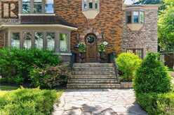 74 OAK KNOLL Drive | Hamilton Ontario | Slide Image Three