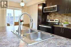 9 LYNCH Crescent | Binbrook Ontario | Slide Image Fourteen