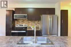 9 LYNCH Crescent | Binbrook Ontario | Slide Image Eighteen