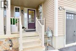 9 LYNCH Crescent | Binbrook Ontario | Slide Image Four