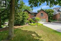 373 BROOKVIEW Court | Ancaster Ontario | Slide Image Two