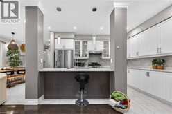 7809 HACKBERRY Trail E | Niagara Falls Ontario | Slide Image Ten