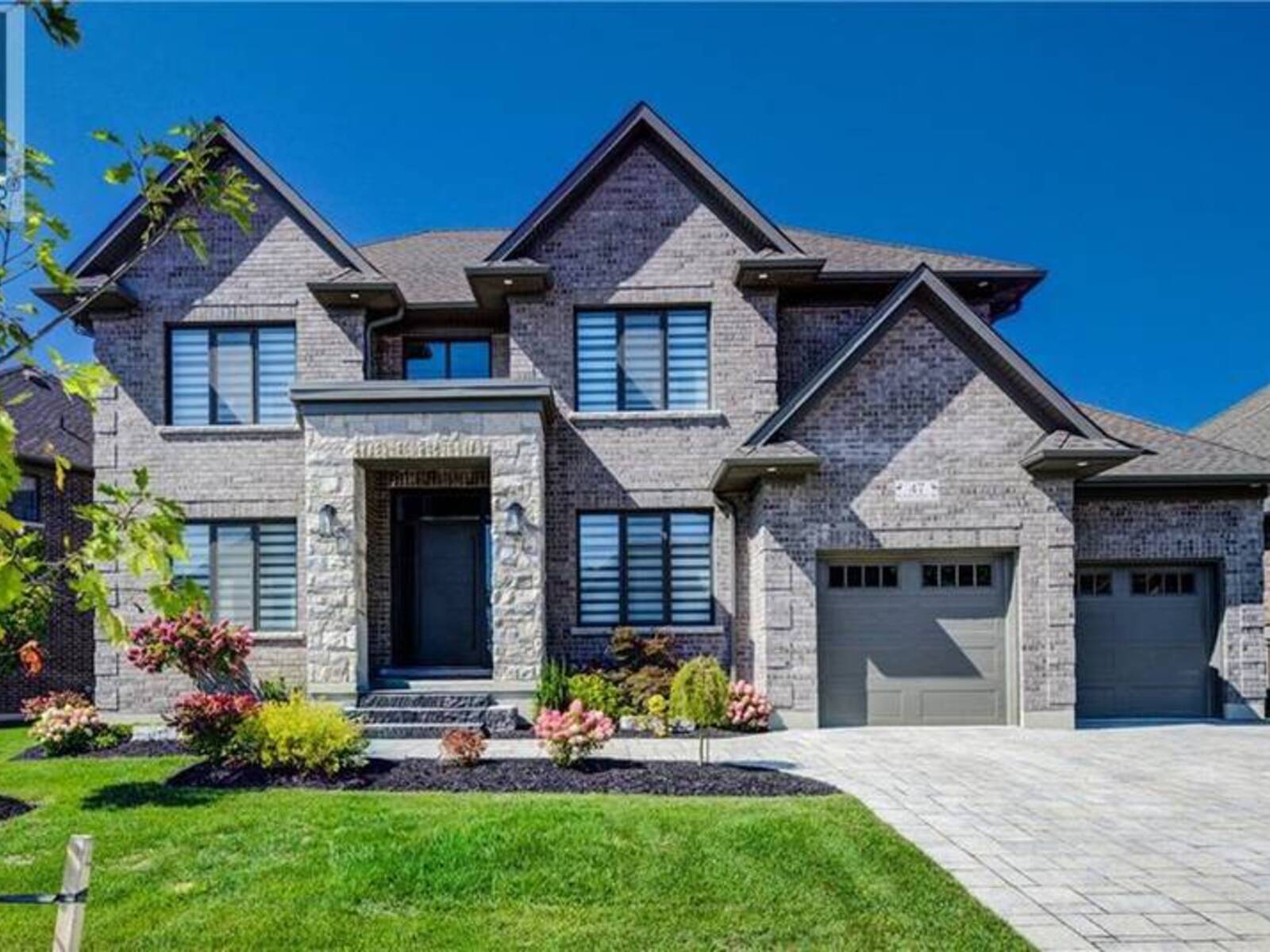 47 PIONEER RIDGE Drive, Kitchener, Ontario N2P 0G6