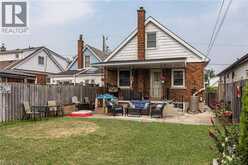 118 JULIAN Avenue | Hamilton Ontario | Slide Image Thirty-eight