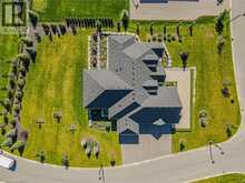 112 HERITAGE LAKE Drive | Puslinch Ontario | Slide Image Forty-seven
