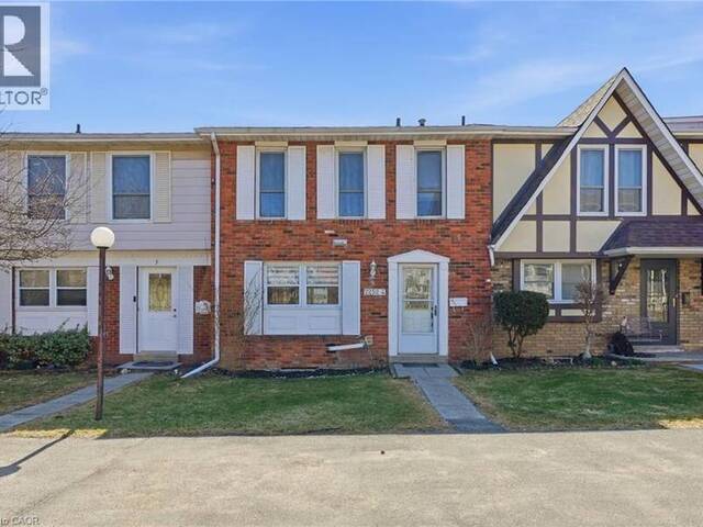 2252 UPPER MIDDLE Road Unit# 4 Burlington Ontario, L7P 2Z9 - 3 Bedrooms Condo For Sale