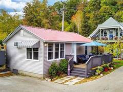 37B CEDAR Drive Turkey Point Ontario, N0E 1T0