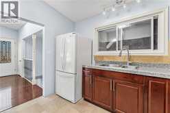 6122 MAYFAIR Drive | Niagara Falls Ontario | Slide Image Eight