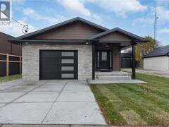 17 CHURCH Street E Delhi Ontario, N4B 1T3