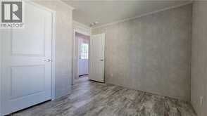 24 MACPHERSON Crescent | Hamilton Ontario | Slide Image Fifteen