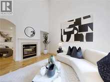 2238 LYNDHURST Drive | Oakville Ontario | Slide Image Fifteen