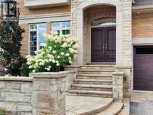 2238 LYNDHURST Drive | Oakville Ontario | Slide Image Five