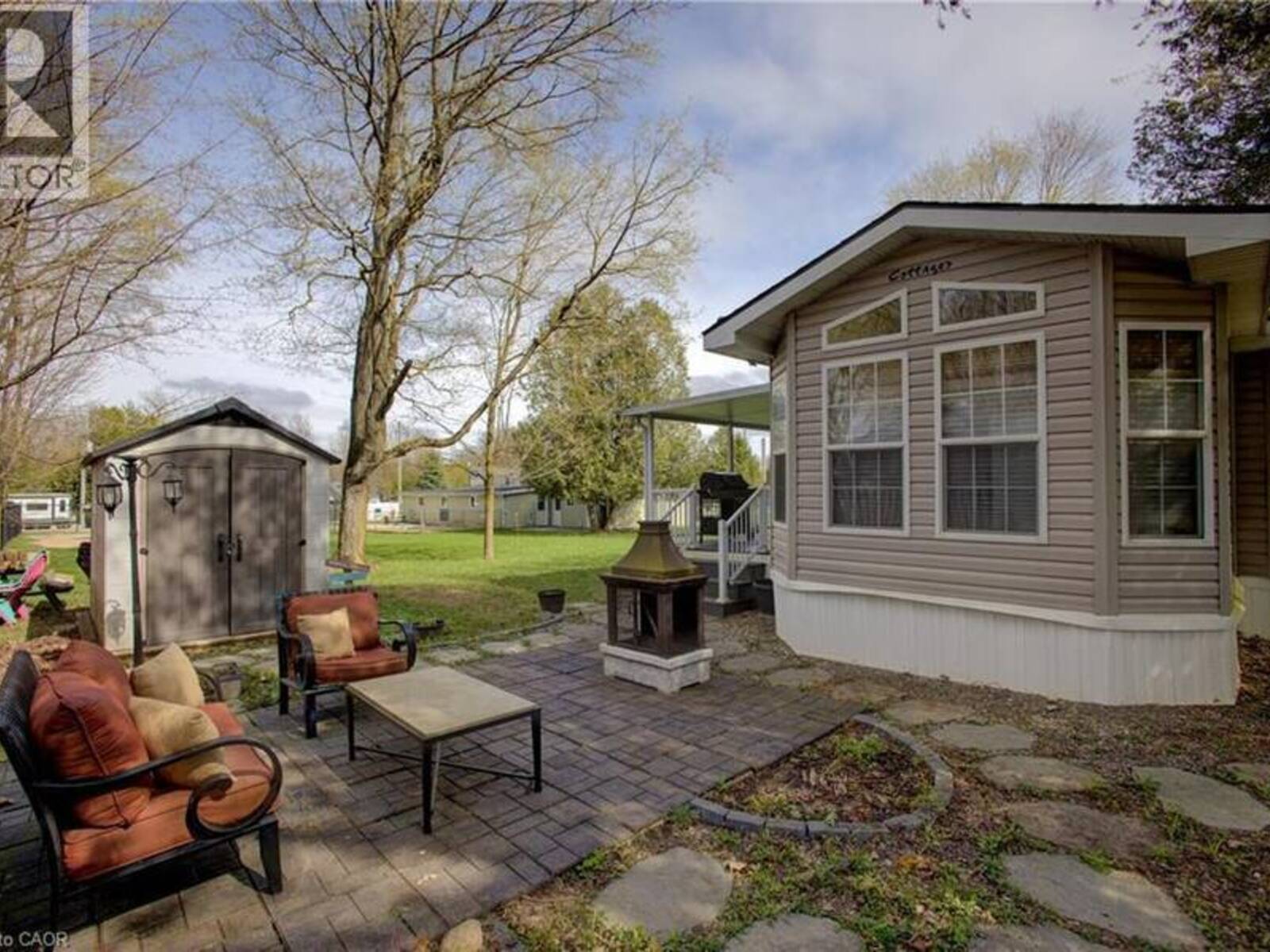 7489 SIDEROAD 5 E, Mount Forest, Ontario N0G 2L0