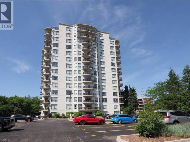 255 KEATS Way Unit# 701 Waterloo Ontario, N2L 6N6 - 3 Bedrooms Condo For Sale